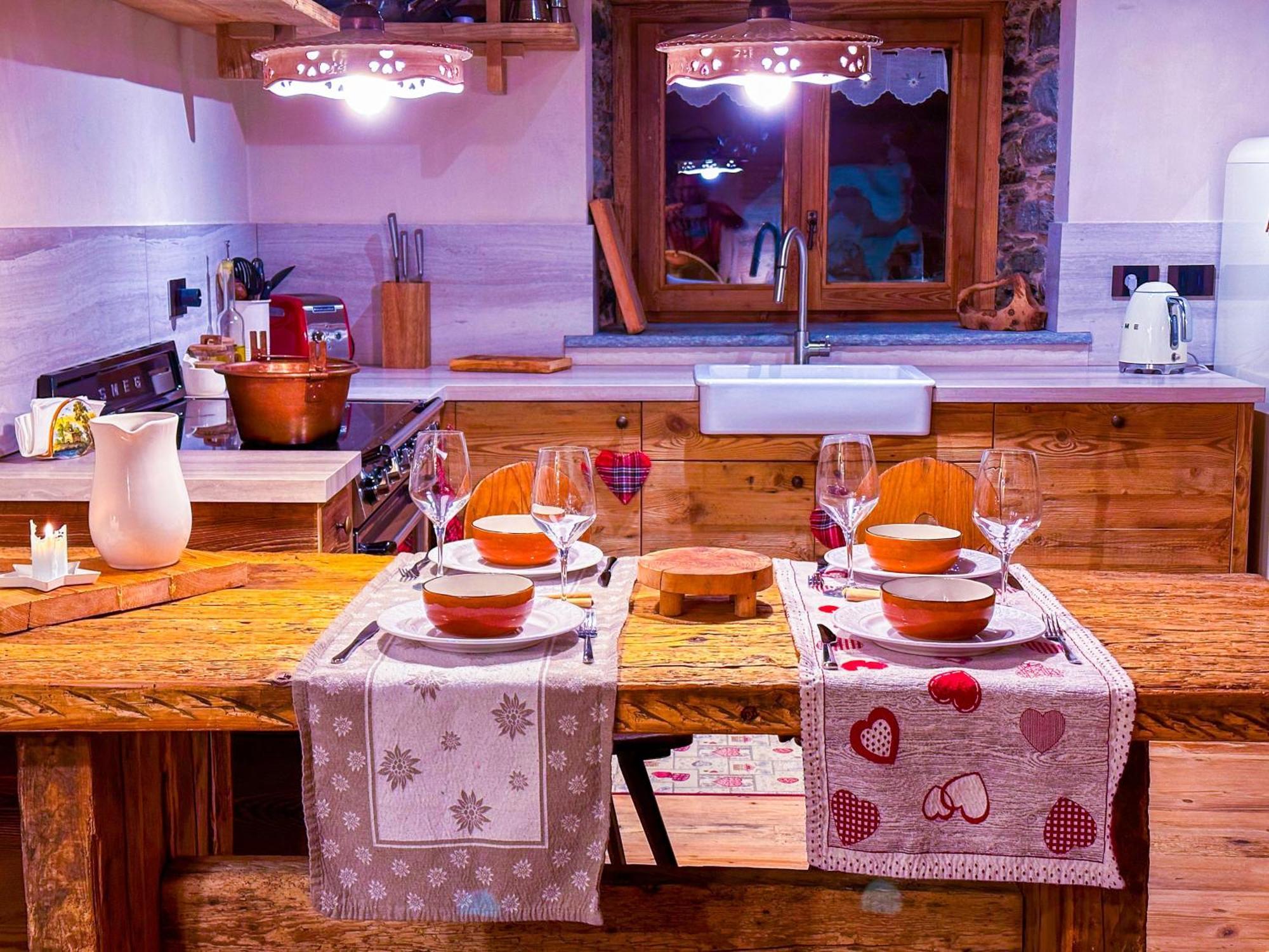 Joivy Modern Family Chalet With Stunning Mountain Views Champoluc Buitenkant foto