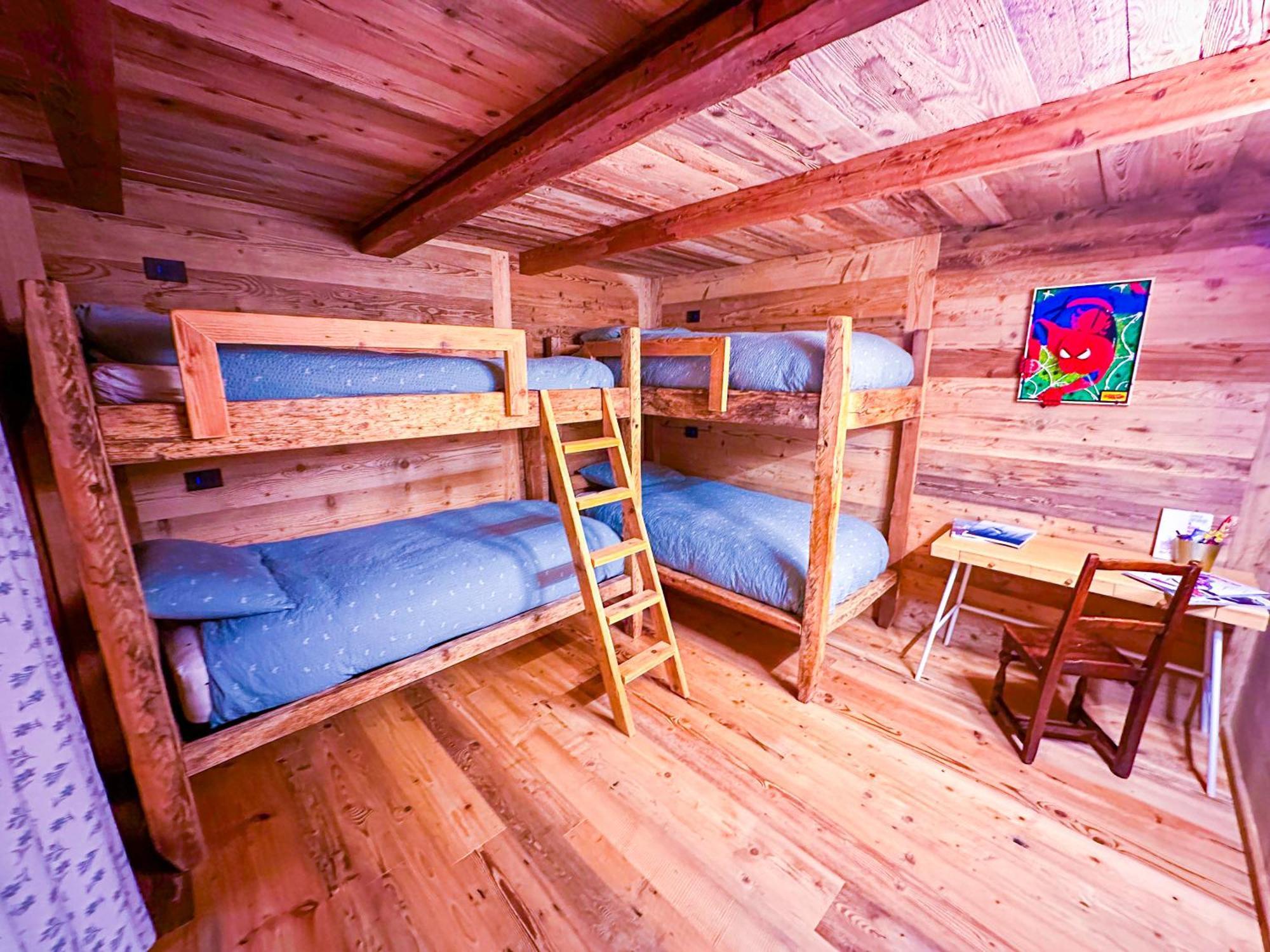 Joivy Modern Family Chalet With Stunning Mountain Views Champoluc Buitenkant foto