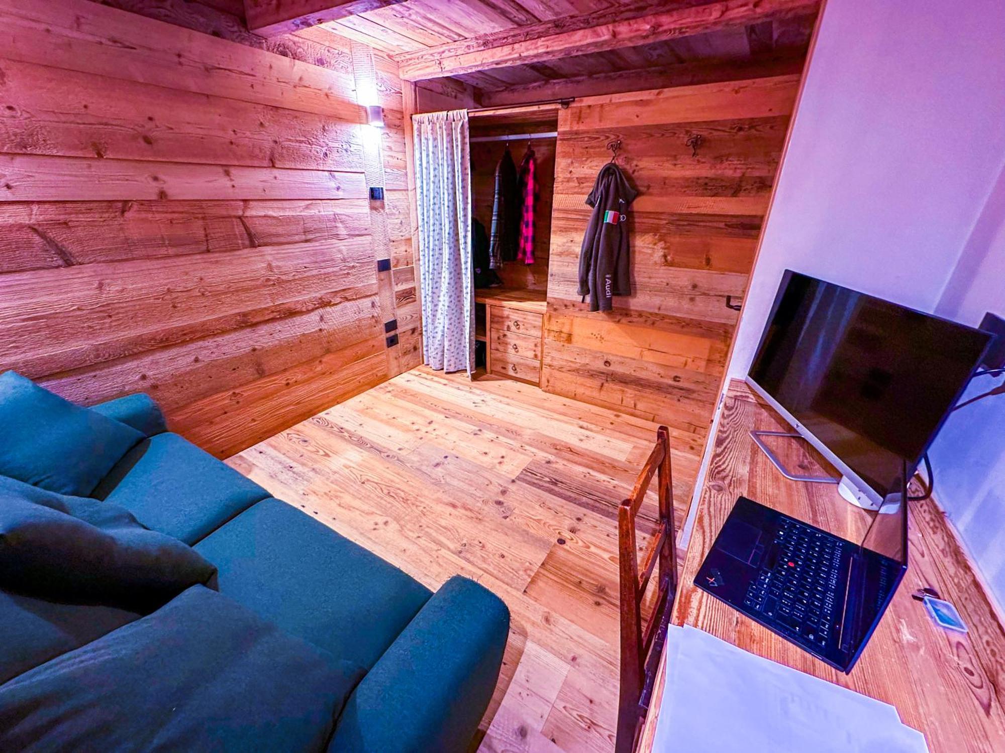 Joivy Modern Family Chalet With Stunning Mountain Views Champoluc Buitenkant foto